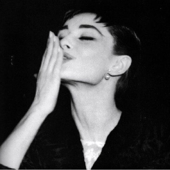 Meet your Posher, Linda - Picture 1 of 1